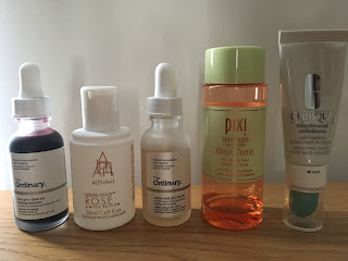 Piccola guida agli acidi di bellezza (acido glicolico, lattico, salicilico & co.)