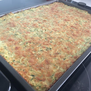 Schiacciatina di zucchine e formaggio