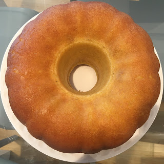 Ricetta del Babà gigante con crema