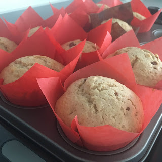Muffin golosi alla panna, cioccolato e nocciole