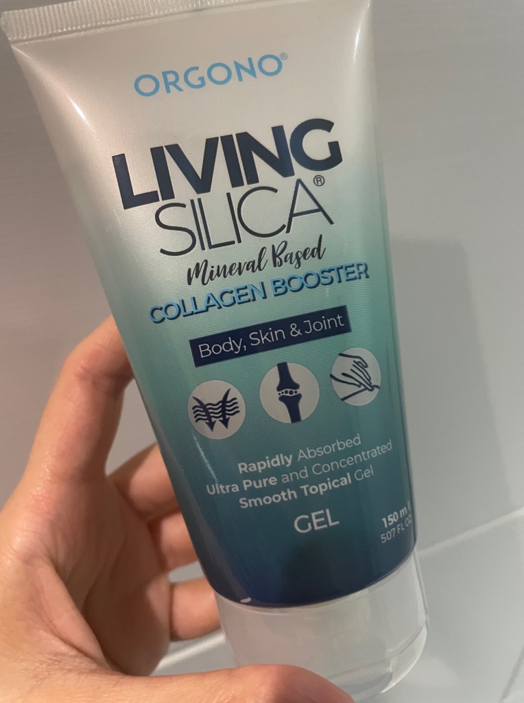 Tube di gel Living Silica di Orgono, un gel minerale per corpo, pelle e articolazioni, 150 ml.